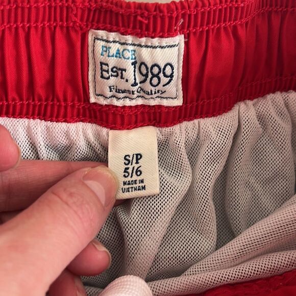 THE CHILDREN’S PLACE Boy’s Drawstring Patriotic Swim Trunks / Size: Small 5/6 - Picture 7 of 7